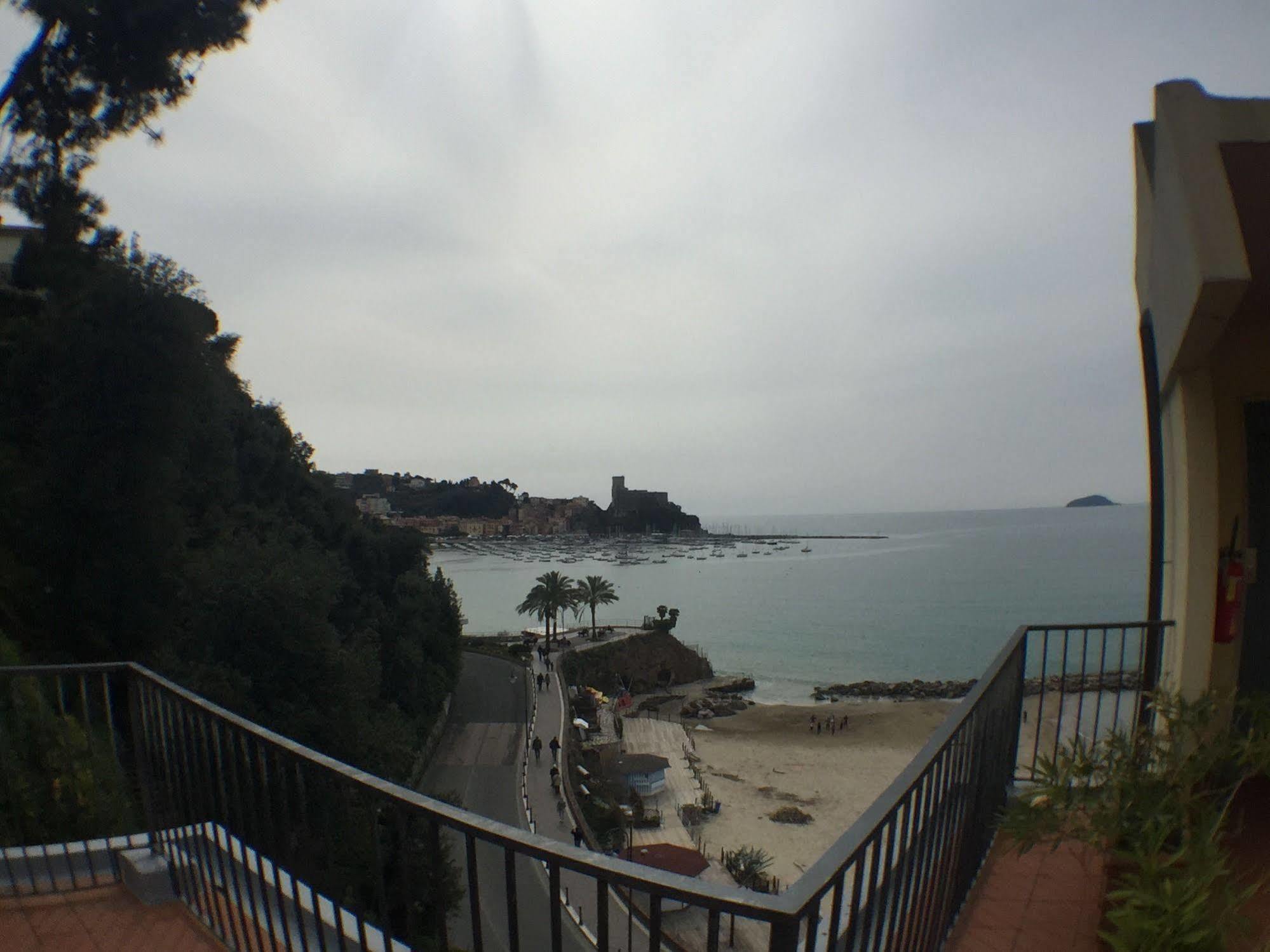 Hotel Venere Azzurra Lerici Esterno foto