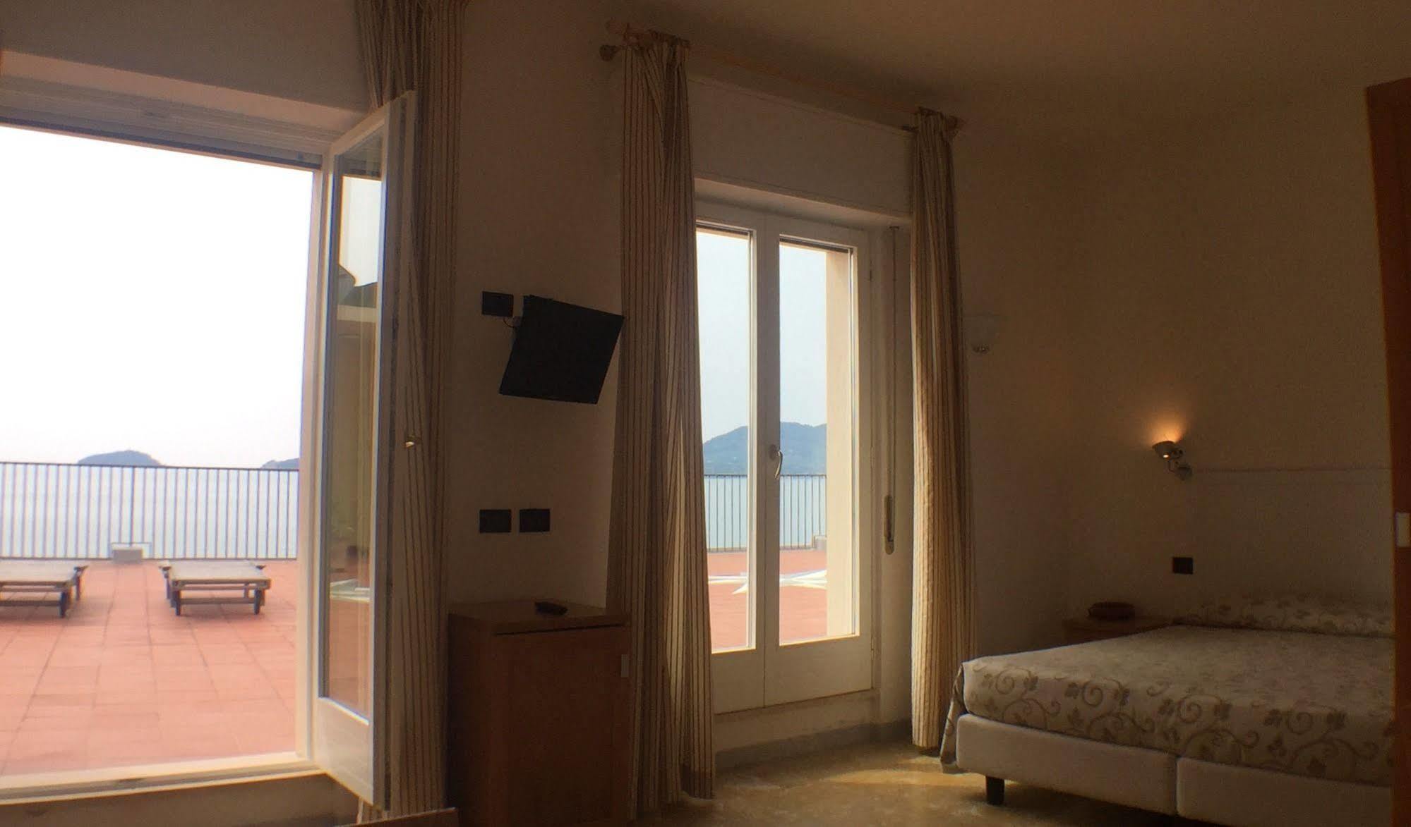 Hotel Venere Azzurra Lerici Esterno foto